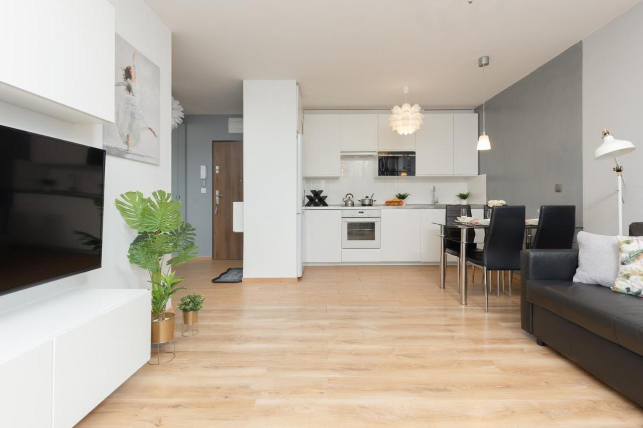 Warszawa Wawrzyszewska Apartment By Noclegi Renters Kültér fotó
